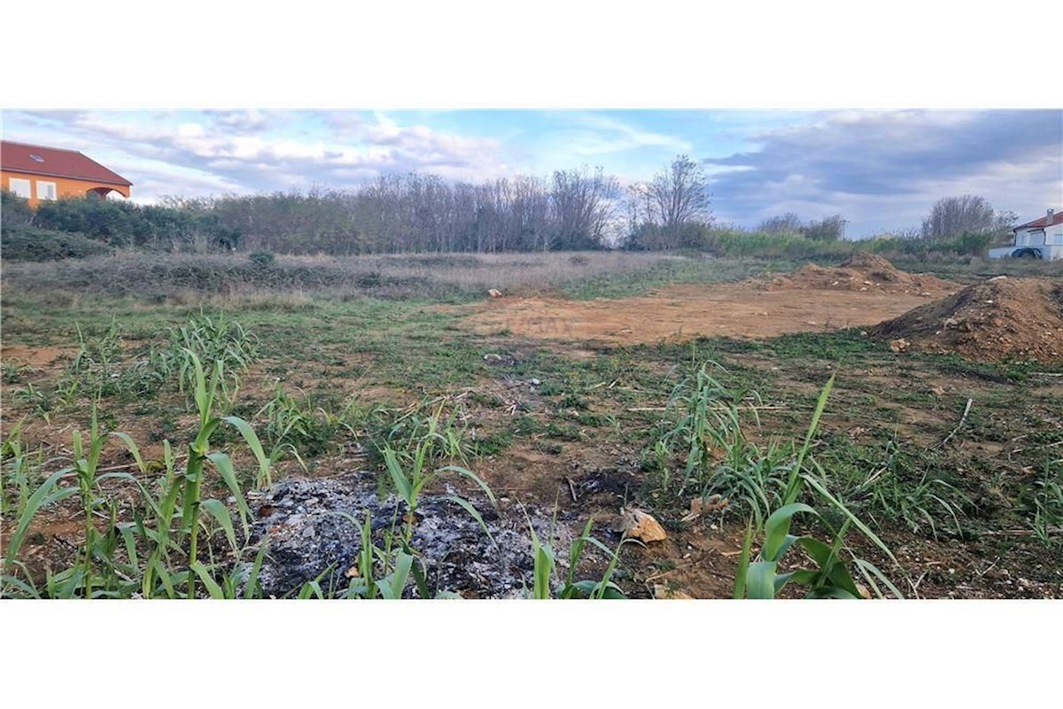 Land For sale - ZADARSKA PRIVLAKA