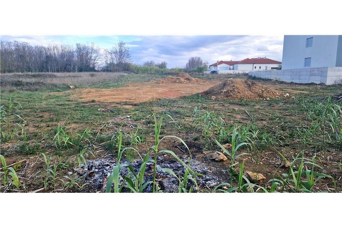 Land For sale - ZADARSKA PRIVLAKA