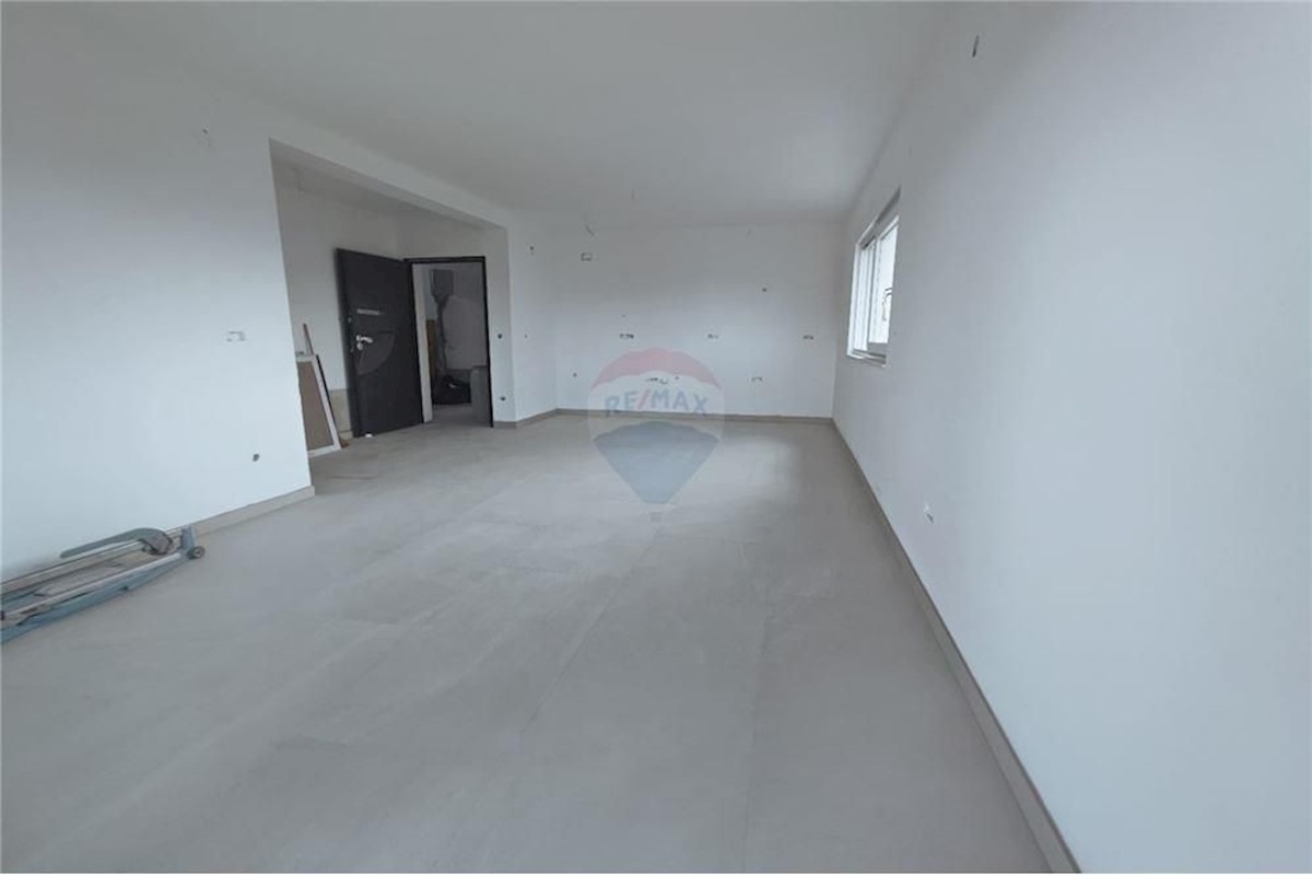 Flat For sale - ZADARSKA PRIVLAKA