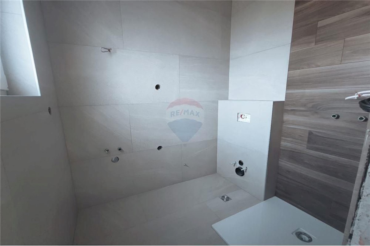 Flat For sale - ZADARSKA PRIVLAKA