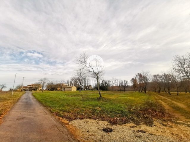 Pozemok na predaj 3366 m² – Poreč