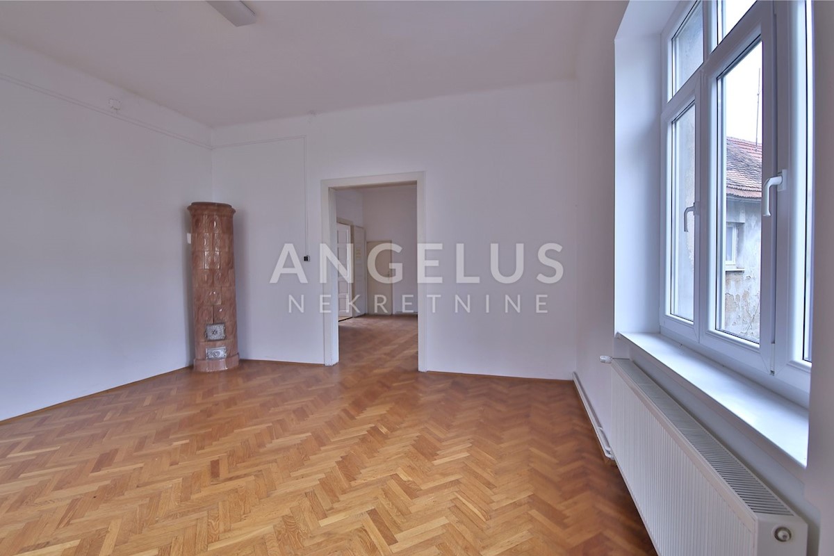 Flat For sale - KARLOVAČKA KARLOVAC