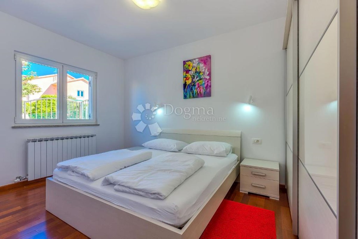 Apartment Zu verkaufen - PRIMORSKO-GORANSKA RAB