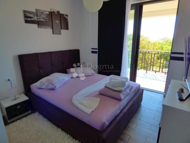 House For sale - Primorsko-goranska Kraljevica - foto 4/16