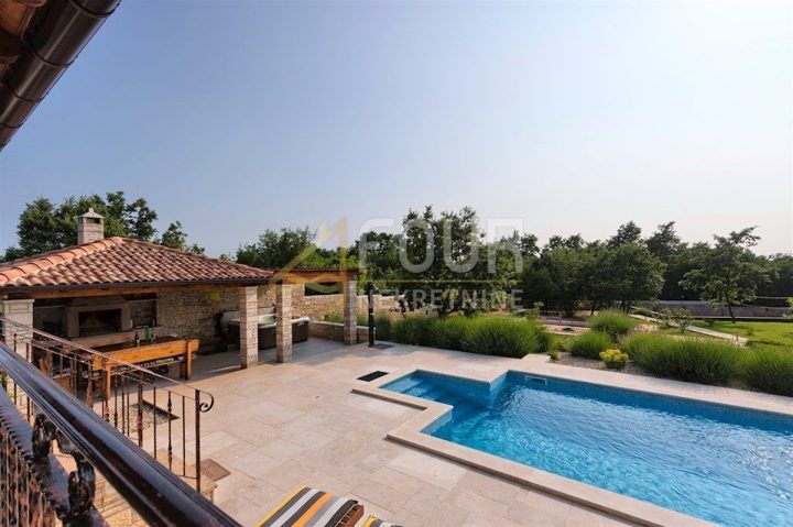 Casa In vendita - Istarska Svetvinčenat - foto 2/16