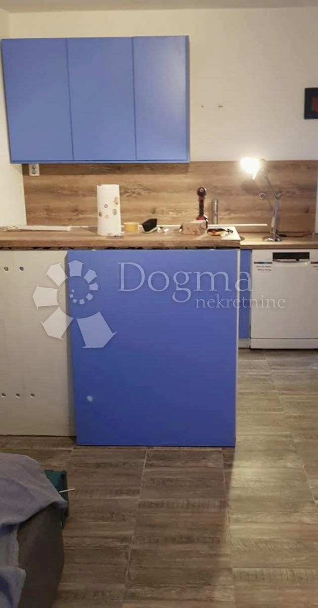 Apartma Naprodaj - PRIMORSKO-GORANSKA Vinodolska Općina