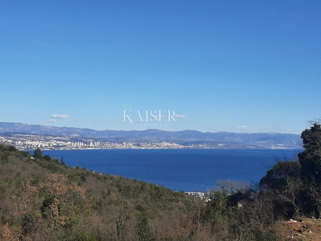 Land for sale 2368 m² – Ičići