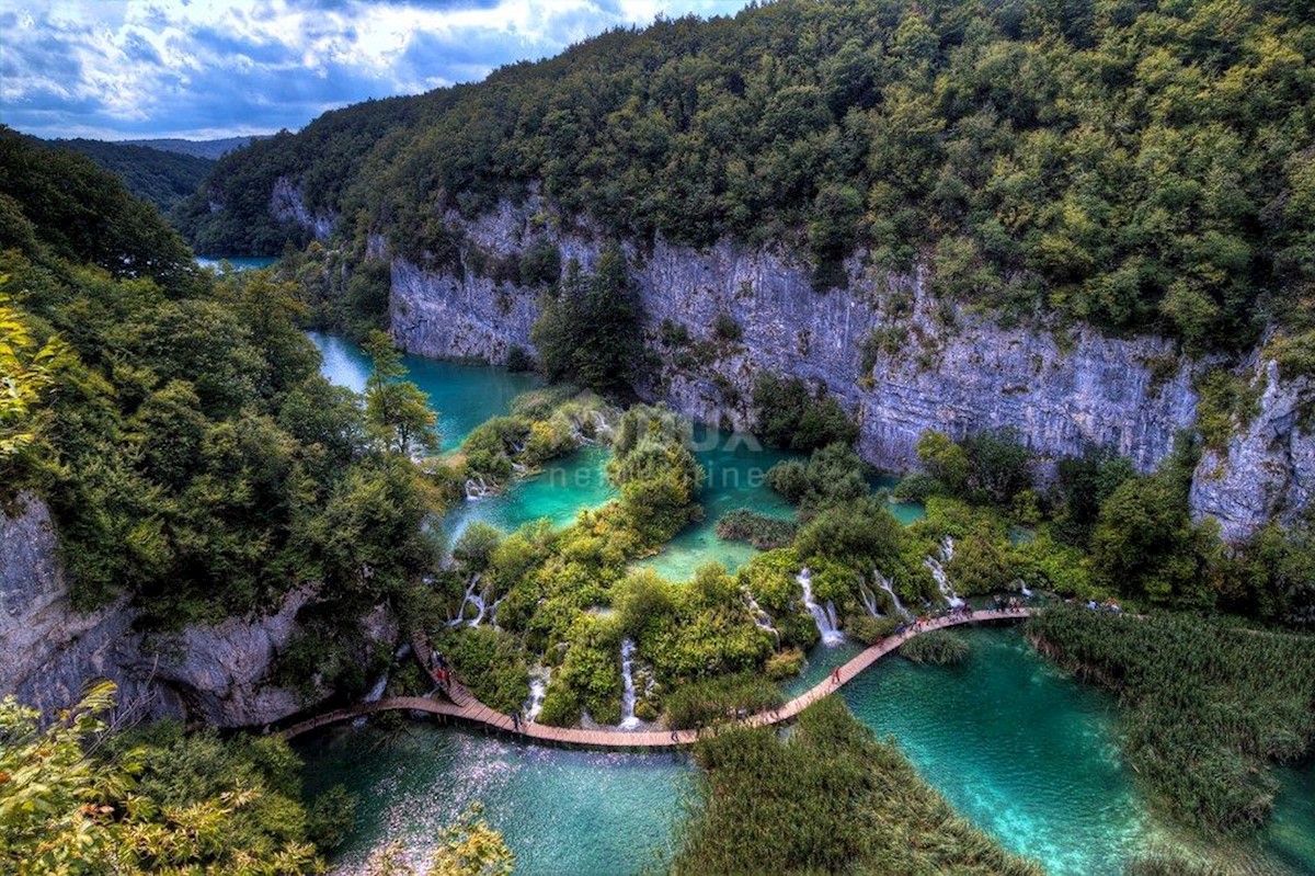 Grundstück Zu verkaufen - KARLOVAČKA RAKOVICA