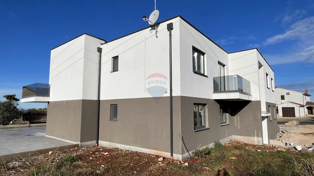 Apartma Na predaj - ISTARSKA POREČ
