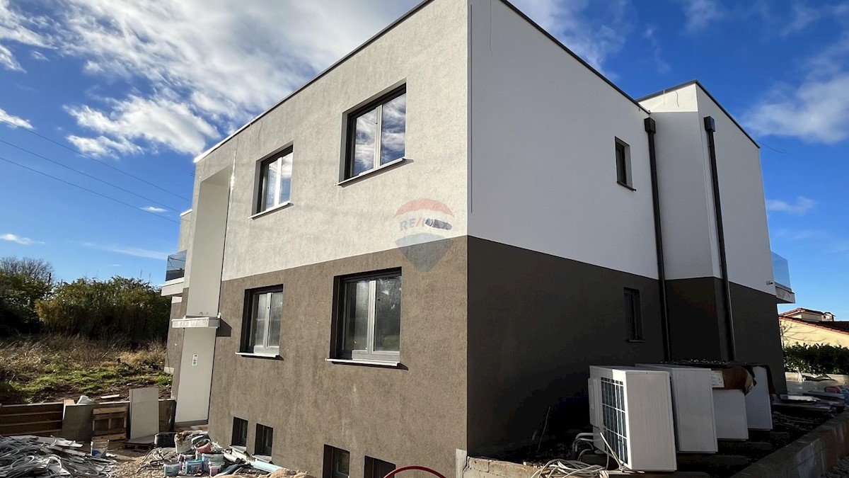 Apartma Na predaj - ISTARSKA POREČ