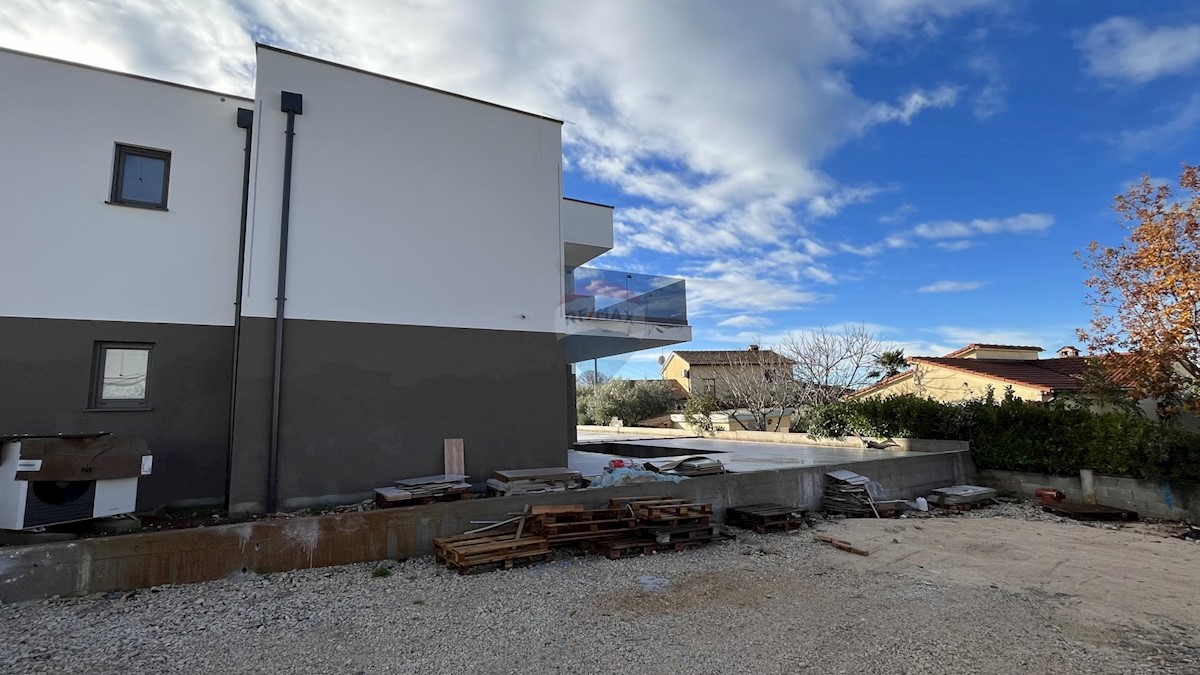 Apartma Na predaj - ISTARSKA POREČ