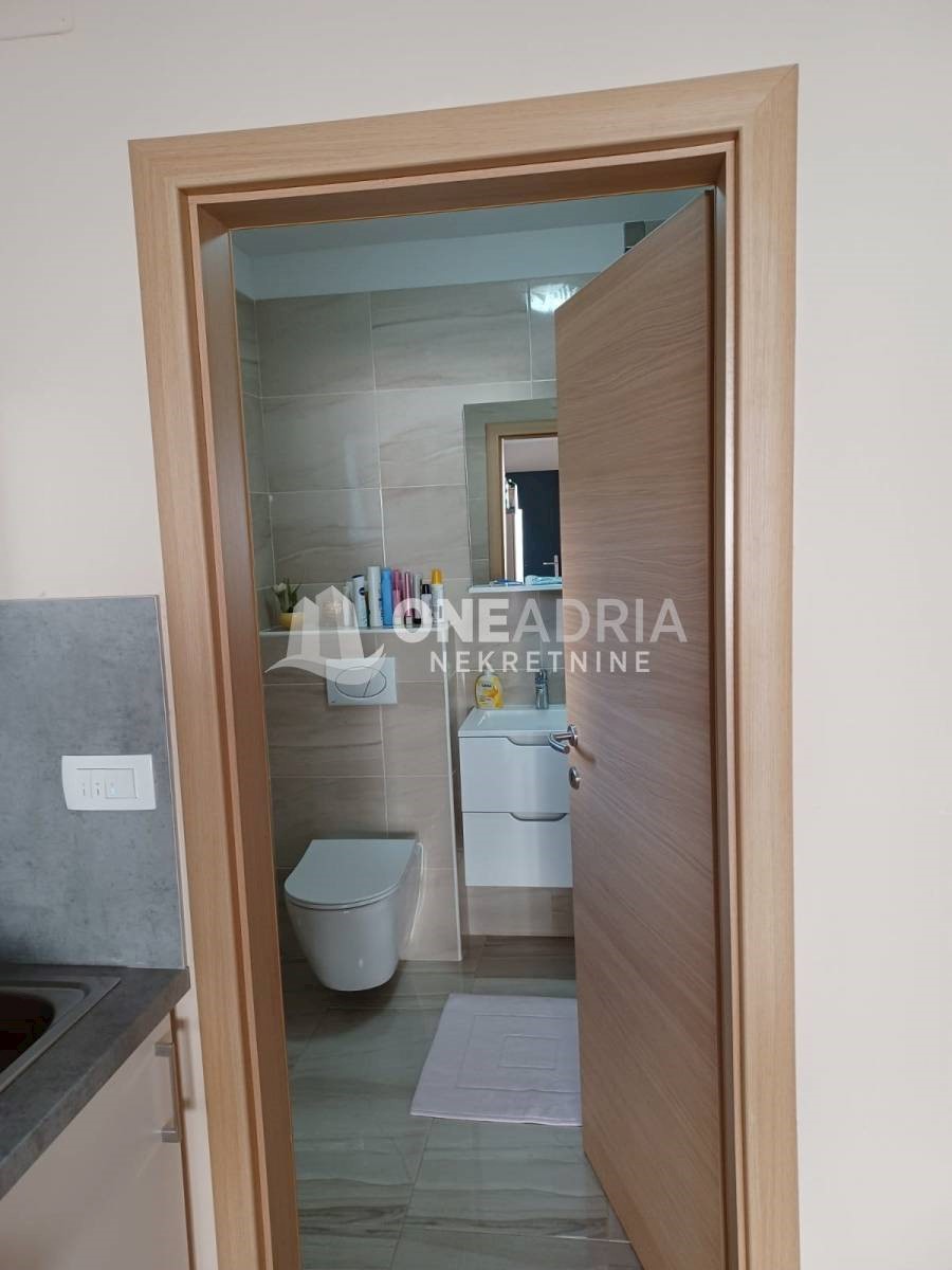 Flat For sale - PRIMORSKO-GORANSKA CRIKVENICA