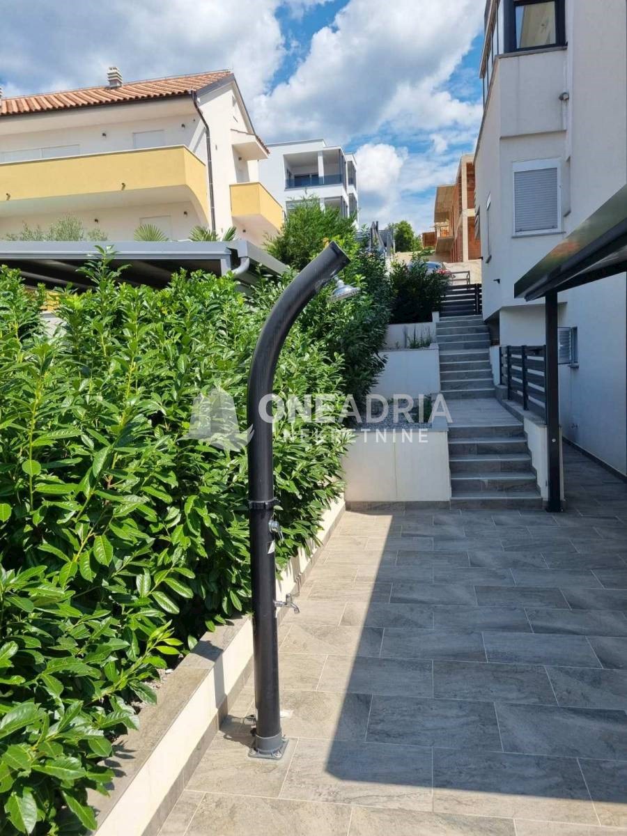 Flat For sale - PRIMORSKO-GORANSKA CRIKVENICA