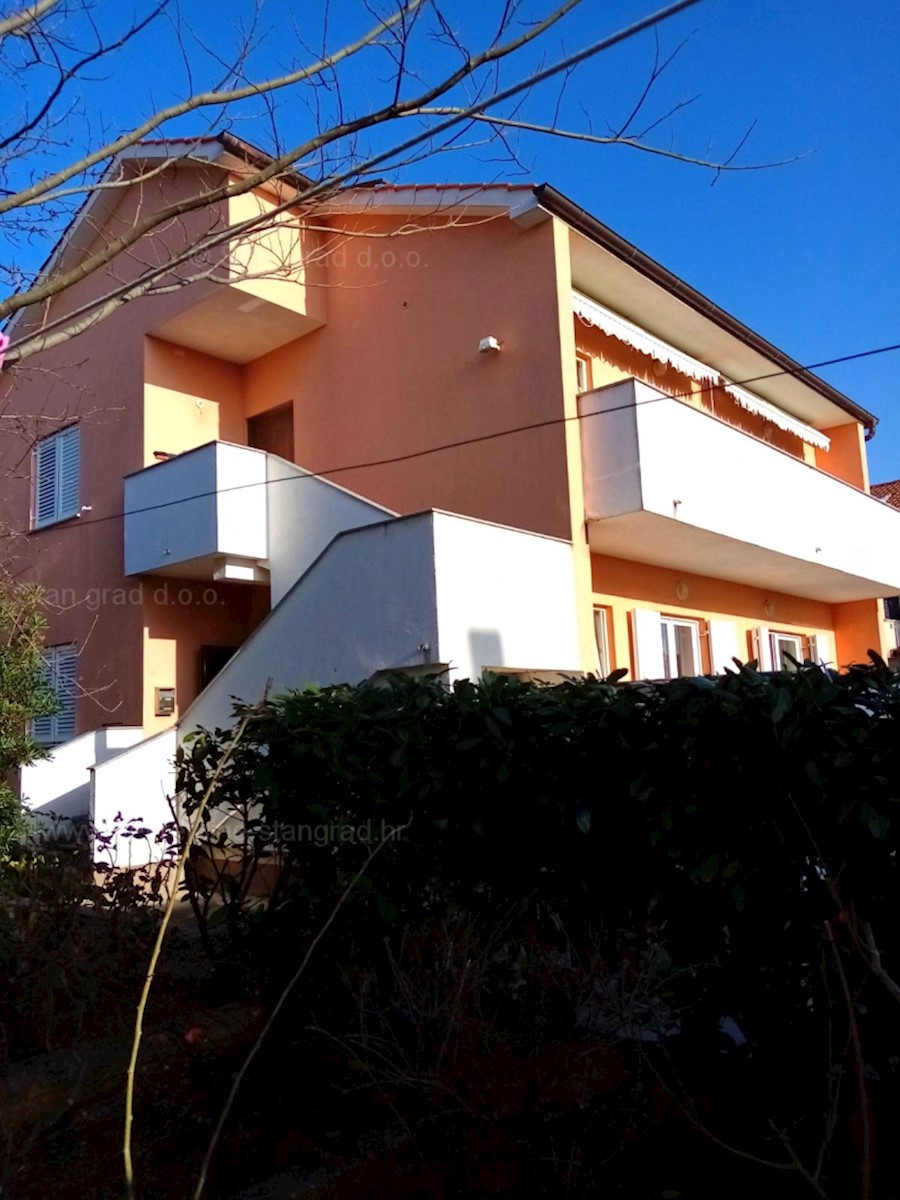 Hiša Na predaj - Primorsko-goranska Krk - foto 2/9