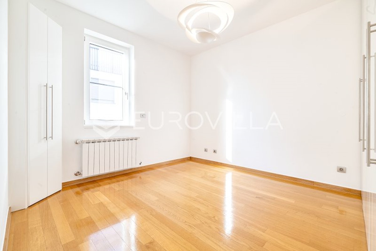 Apartmán Na predaj SREBRNJAK