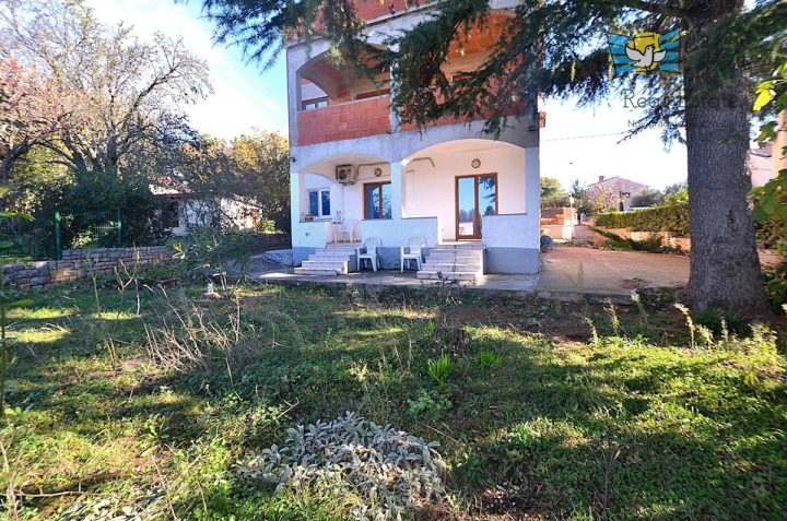Maison à vendre – Vabriga