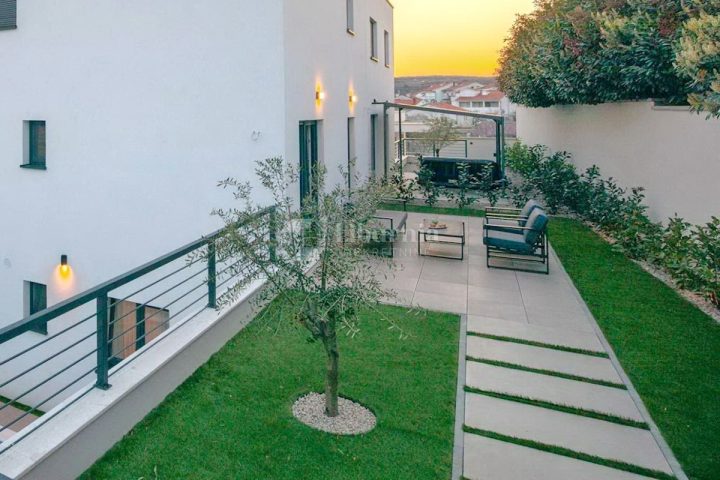 Apartma Naprodaj - Primorsko-goranska Krk - foto 3/40