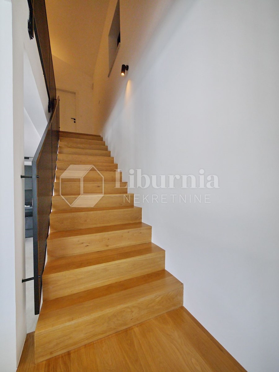 Maison À vendre - PRIMORSKO-GORANSKA KRK