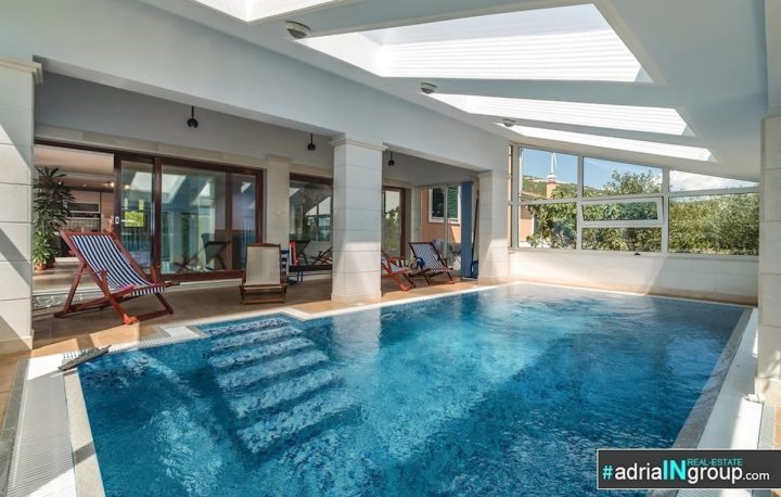 Dom na predaj 350 m² – Split