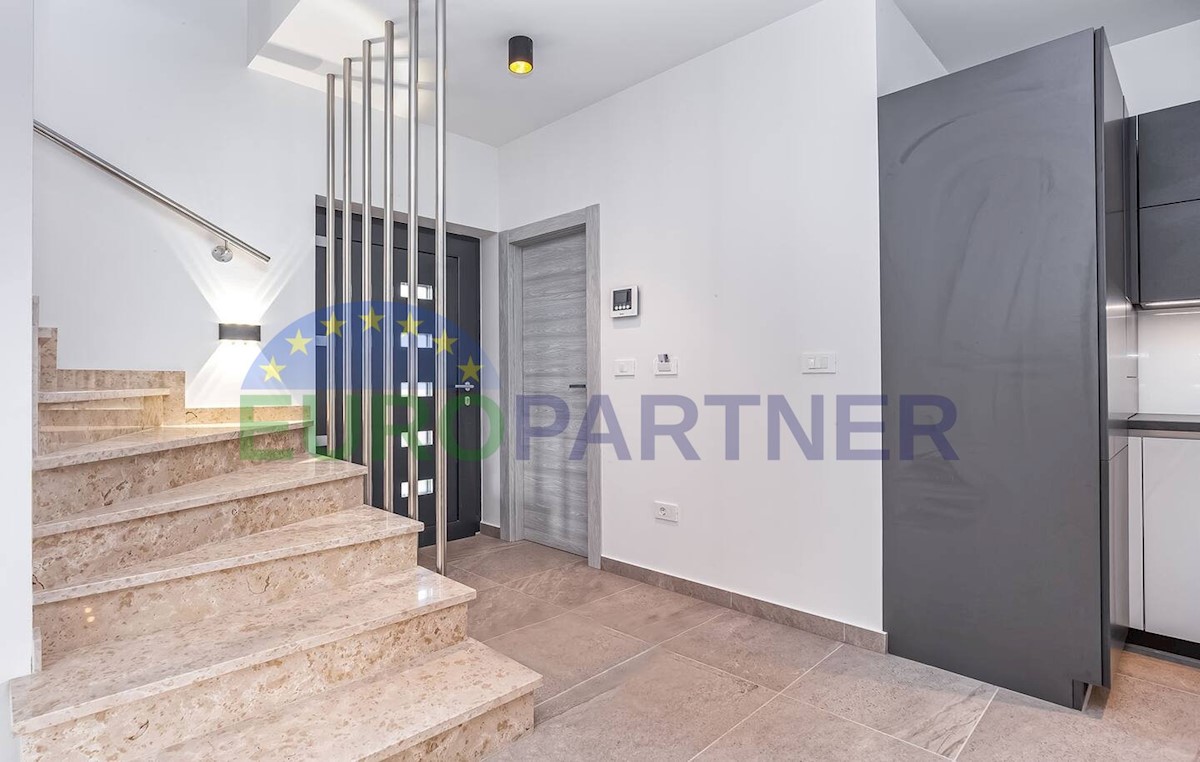 House For sale - ISTARSKA POREČ