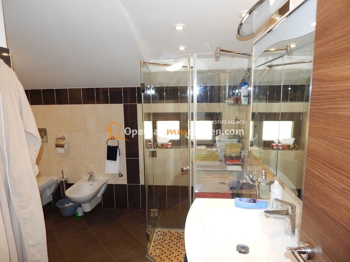 Apartment Zu verkaufen - PRIMORSKO-GORANSKA LOVRAN