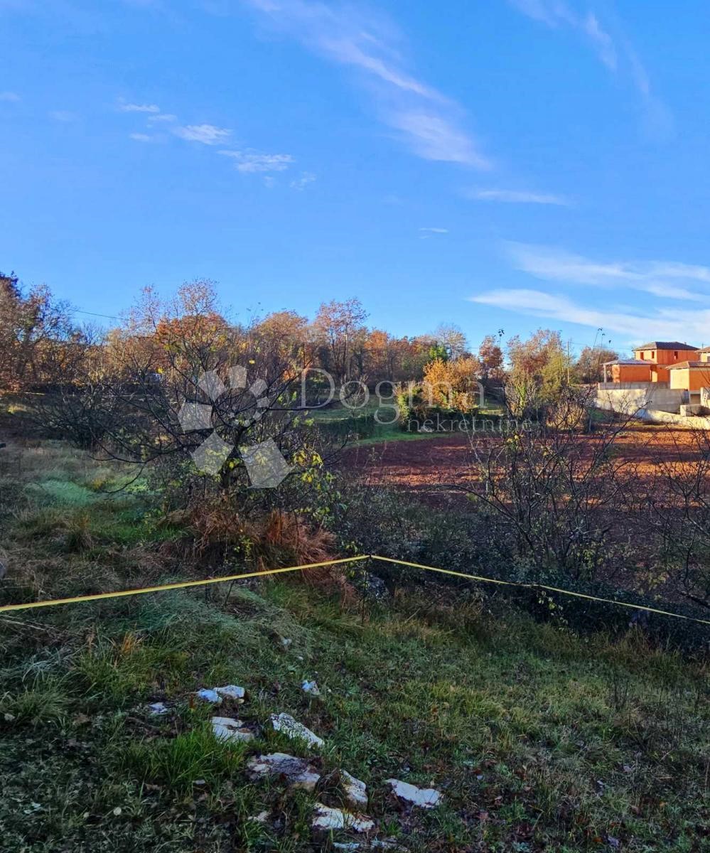 Zemljište Na prodaju - ISTARSKA SVETVINČENAT