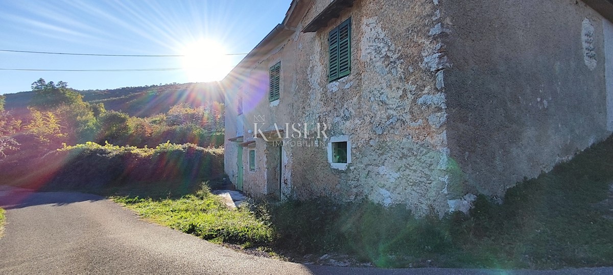 Dom Na predaj - PRIMORSKO-GORANSKA MOŠĆENIČKA DRAGA