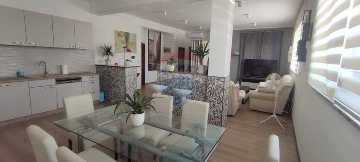 Apartment Zu verkaufen - Istarska Pula - foto 1/4