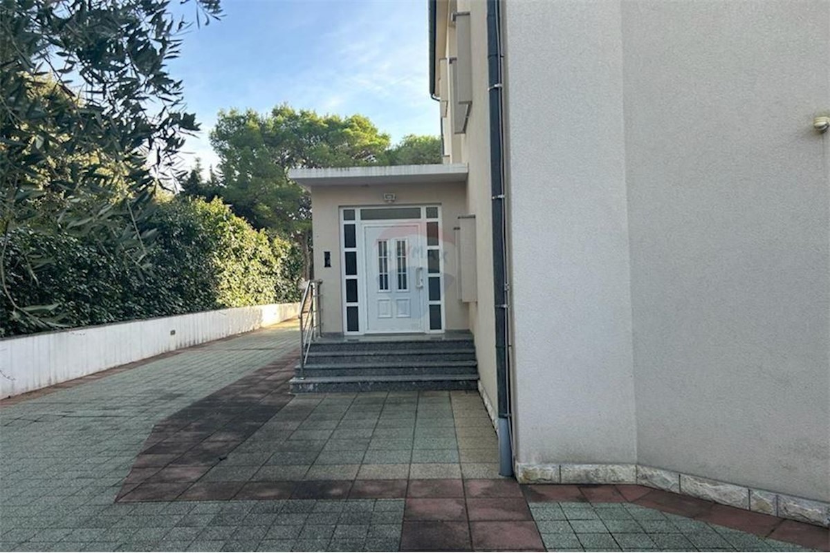 Apartmán Na predaj - LIČKO-SENJSKA NOVALJA