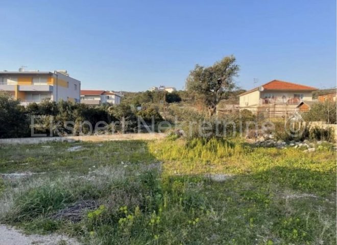Pozemek na prodej 2100 m² – Rogoznica