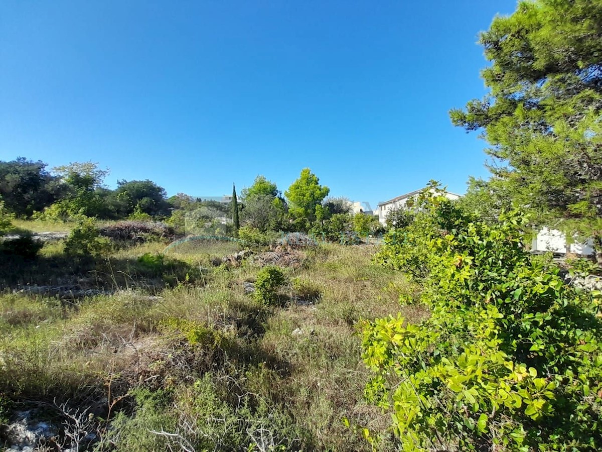 Pozemok Na predaj - ŠIBENSKO-KNINSKA VODICE