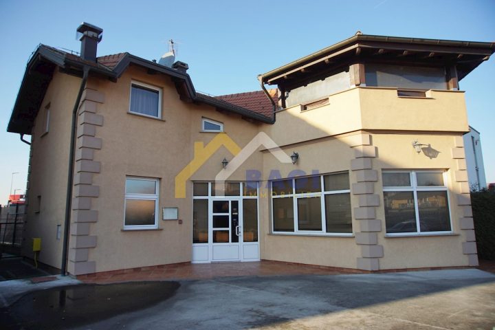 Dům k pronájmu 150 m² – Resnik