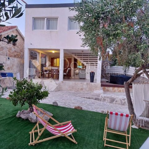House for sale 109 m² – Drvenik Mali