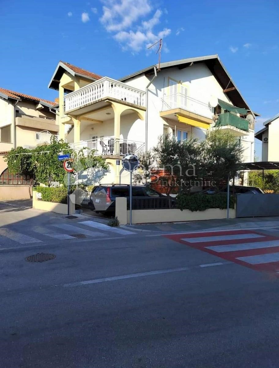 Flat For sale - ŠIBENSKO-KNINSKA VODICE