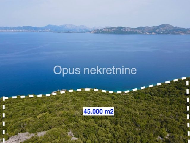 Pozemok na predaj 45000 m² – Sreser