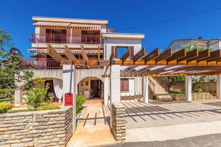 Haus Zu verkaufen - Primorsko-goranska Krk - foto 2/28