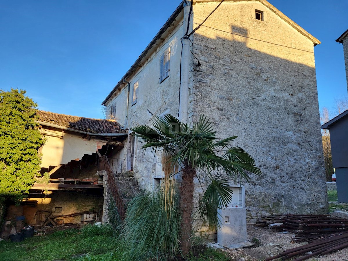 Kuća Na prodaju - ISTARSKA MOTOVUN