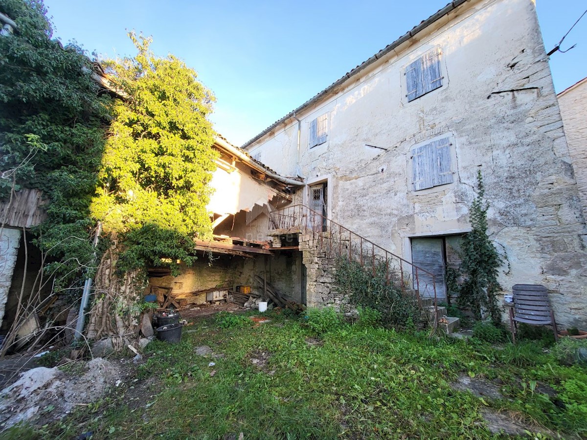 Kuća Na prodaju - ISTARSKA MOTOVUN