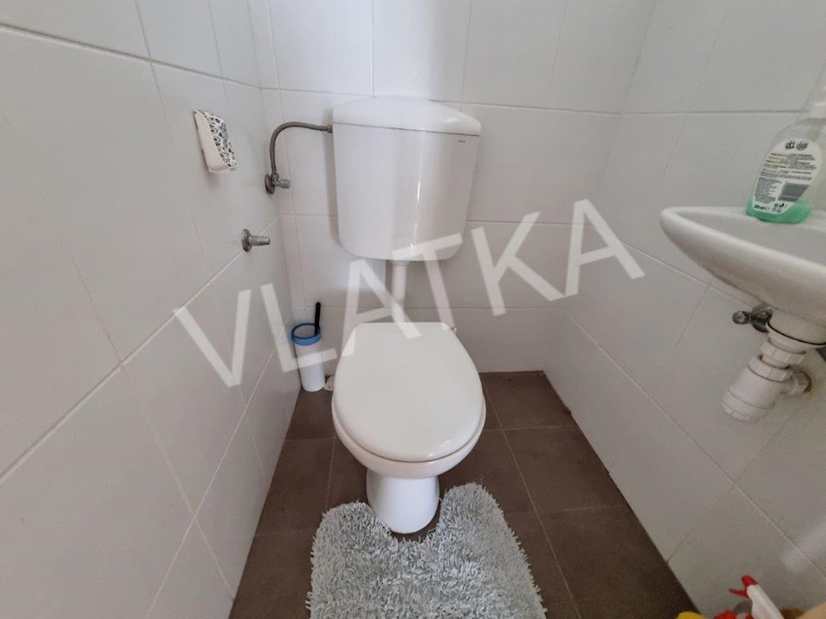 Hiša Na predaj - GRAD ZAGREB ZAGREB