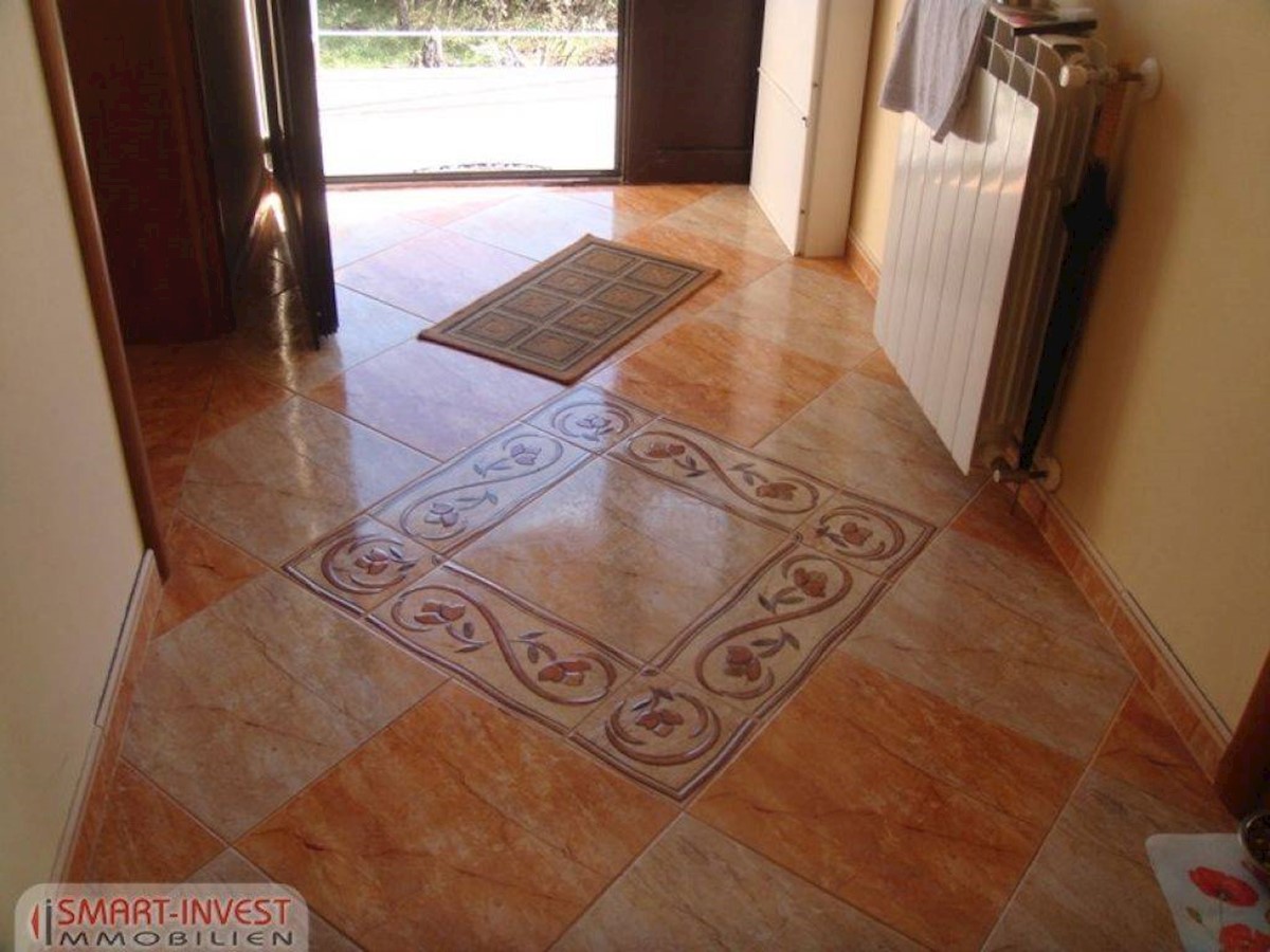 Flat For sale - PRIMORSKO-GORANSKA KOSTRENA