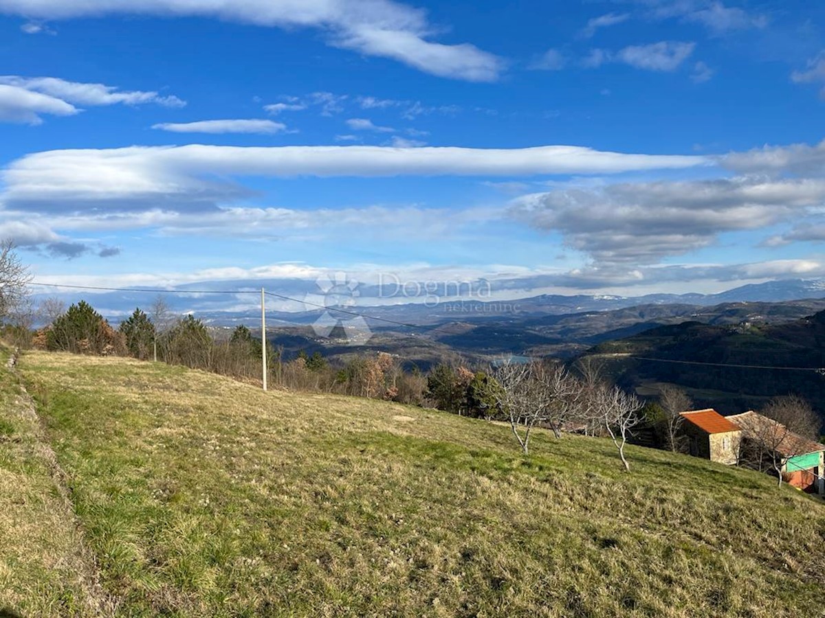 Parcela Na predaj - ISTARSKA PAZIN