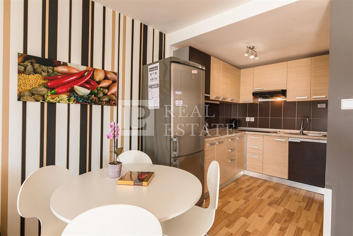 Haus Zu verkaufen - PRIMORSKO-GORANSKA CRIKVENICA