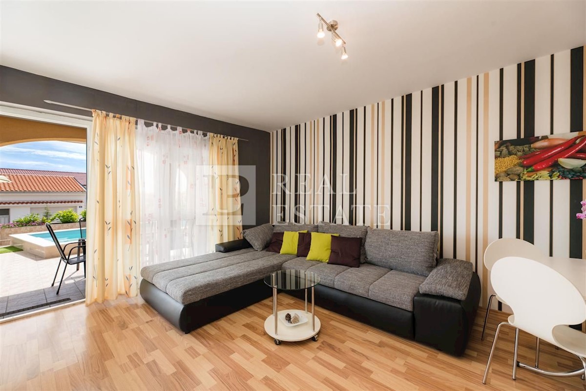 Haus Zu verkaufen - PRIMORSKO-GORANSKA CRIKVENICA