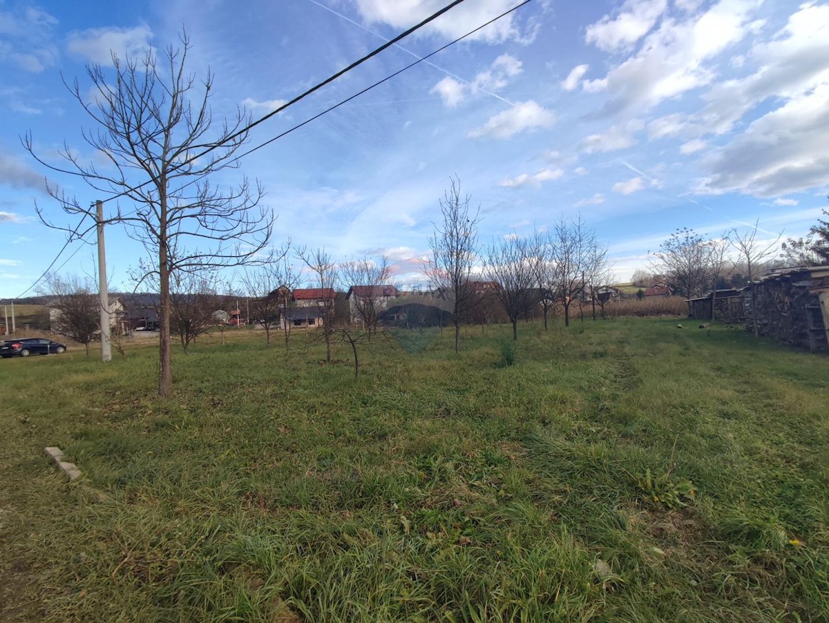 Land For sale - KARLOVAČKA DUGA RESA