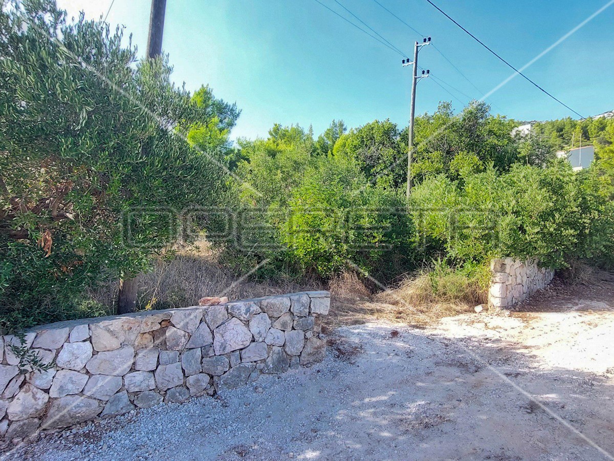 Terreno In vendita - SPLITSKO-DALMATINSKA HVAR