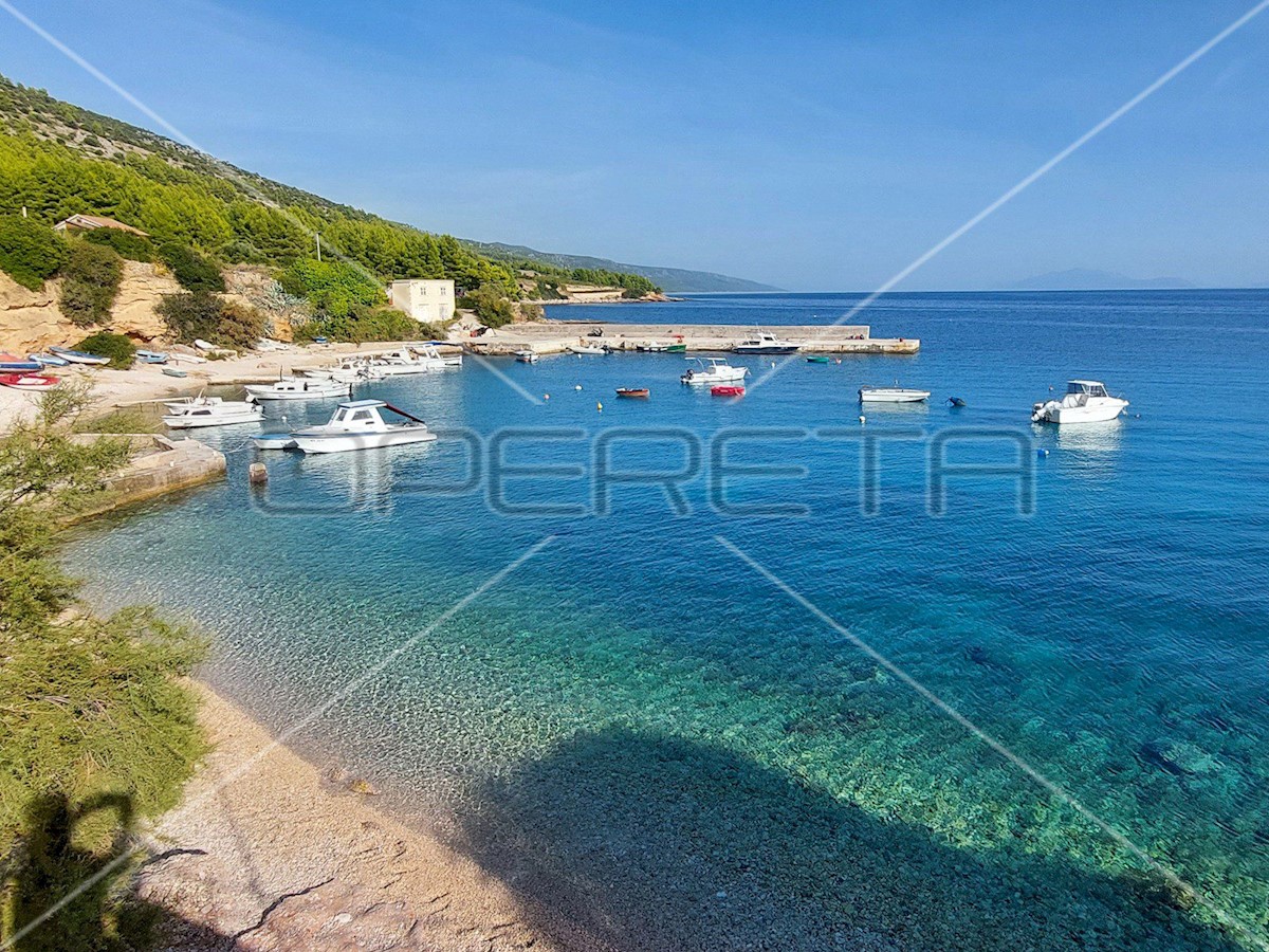 Terreno In vendita - SPLITSKO-DALMATINSKA HVAR