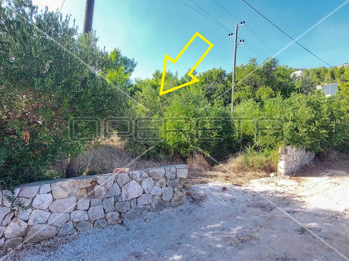 Terreno In vendita - SPLITSKO-DALMATINSKA HVAR