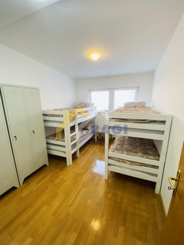House for rent 208 m² – Donji Grad