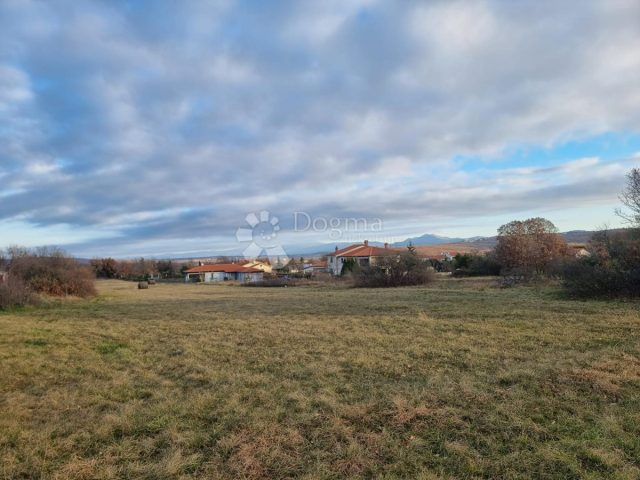 Grundstück zu verkaufen 1105 m² – Labin