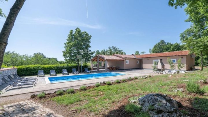 Casa in vendita 198 m² – Labin